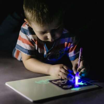 m s 3 draw w light